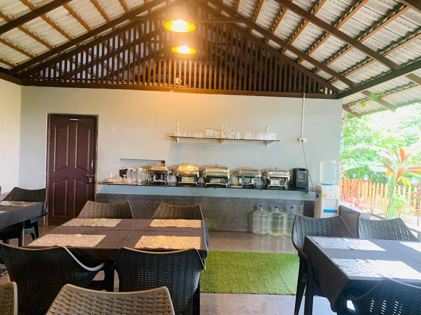 The Mountain Shades Resort Madikeri Exterior photo