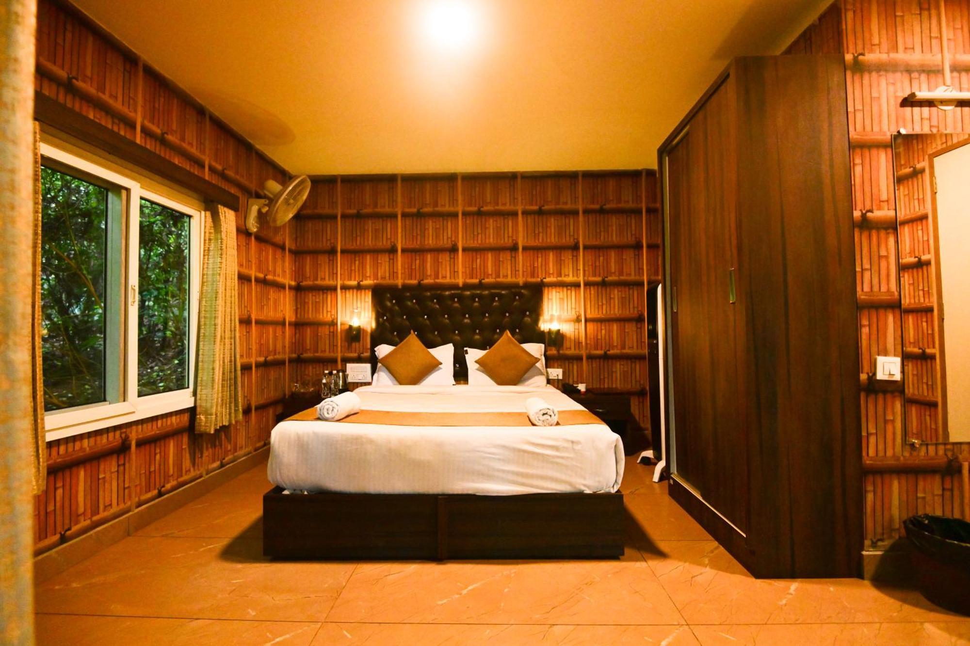 The Mountain Shades Resort Madikeri Exterior photo